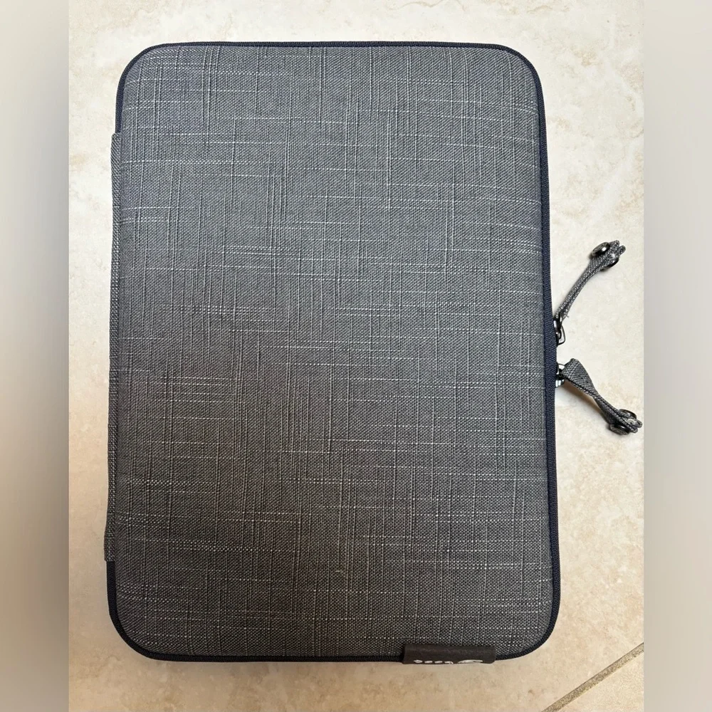 Booq Mamba Sleeve 12-inch MacBook Case